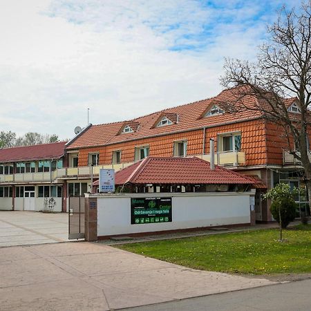 Marex Centar Otel Jabuka Dış mekan fotoğraf