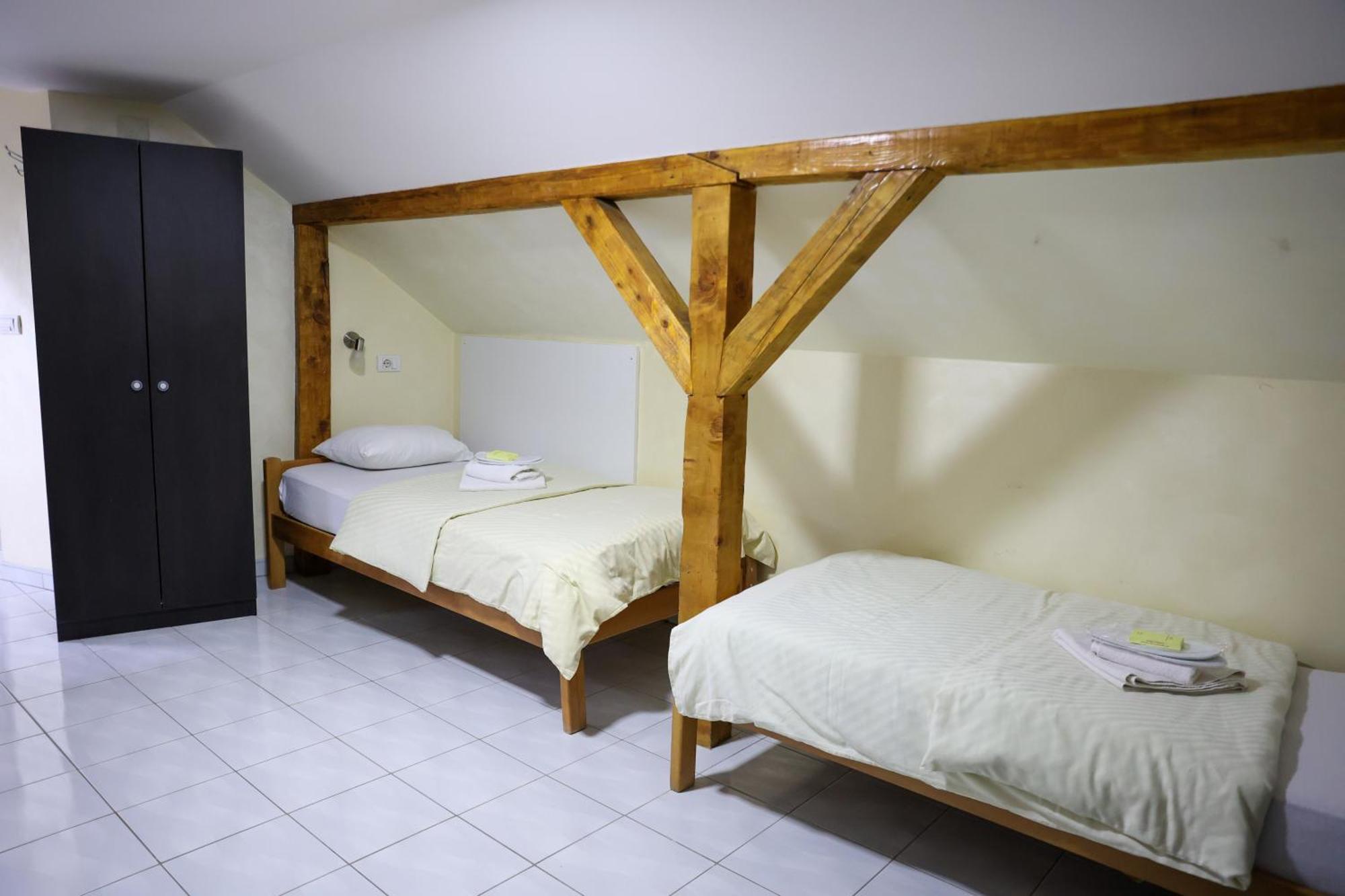 Marex Centar Otel Jabuka Dış mekan fotoğraf