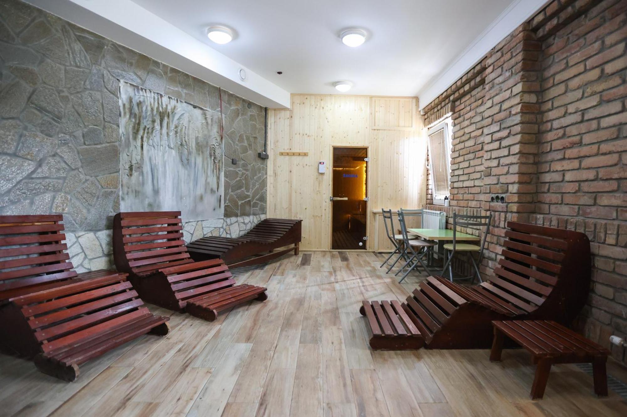 Marex Centar Otel Jabuka Dış mekan fotoğraf
