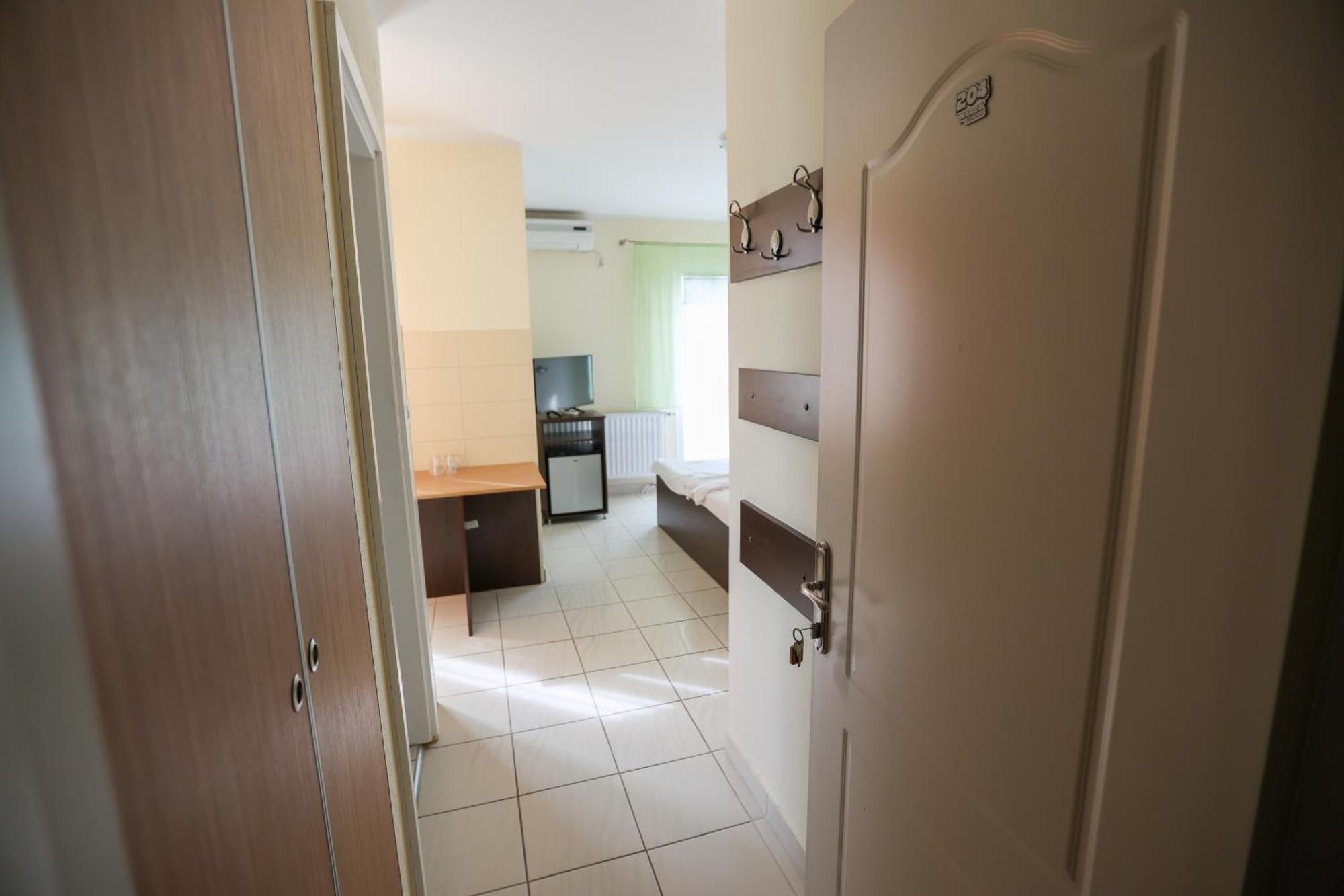 Marex Centar Otel Jabuka Dış mekan fotoğraf