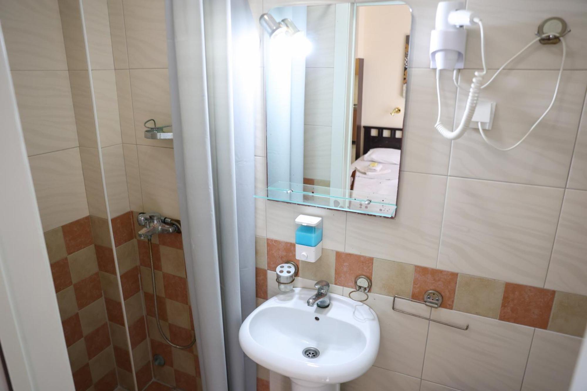 Marex Centar Otel Jabuka Dış mekan fotoğraf