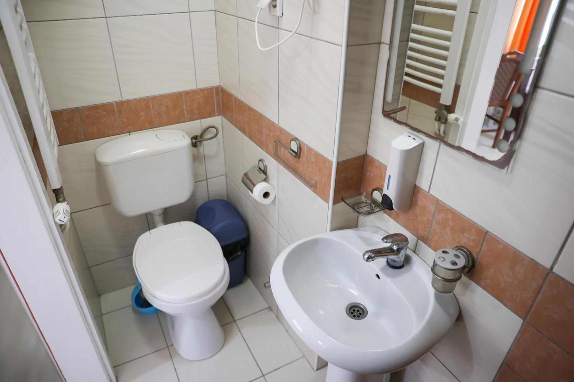 Marex Centar Otel Jabuka Dış mekan fotoğraf
